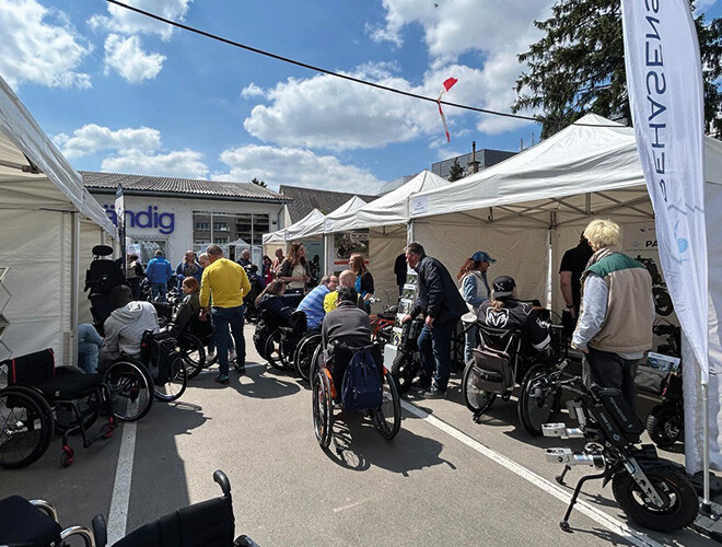 bständig Mobilitätstage Event ALF Infostände Rollstühlen