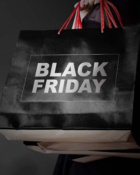 Black Week Cash Back bei bständig im Donau Zentrum, Einkaufstaschen.